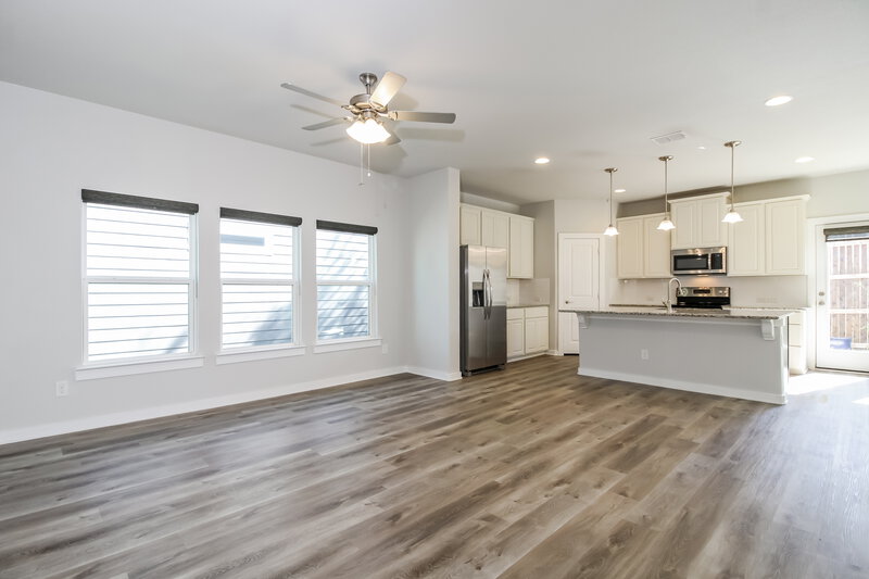 2,375/Mo, 2300 Paxton Way Denton, TX 76209 Living Room View 2