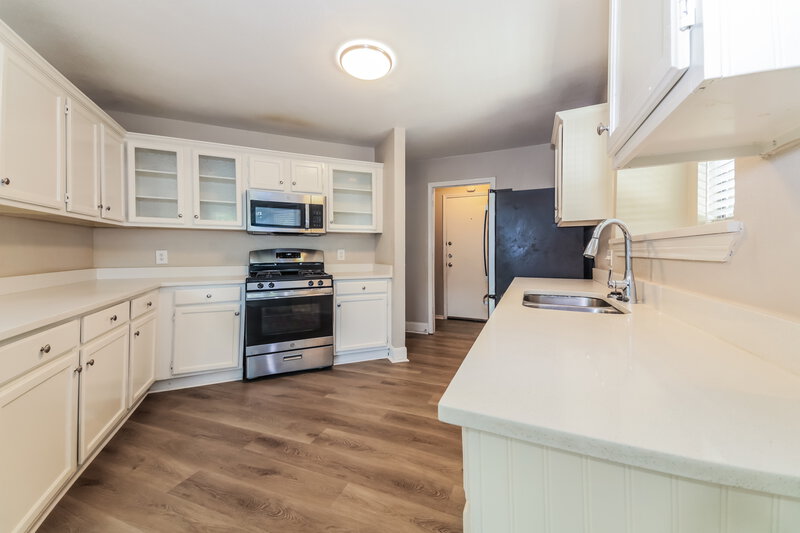 1,955/Mo, 703 Deep Well Dr Allen, TX 75002 Kitchen View 2