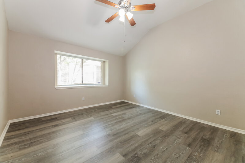 1,955/Mo, 703 Deep Well Dr Allen, TX 75002 Main Bedroom View