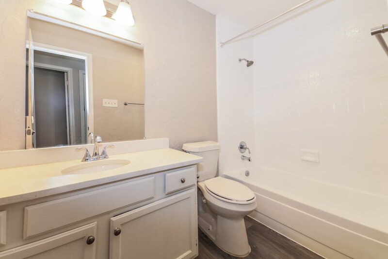 1,955/Mo, 703 Deep Well Dr Allen, TX 75002 Bathroom View