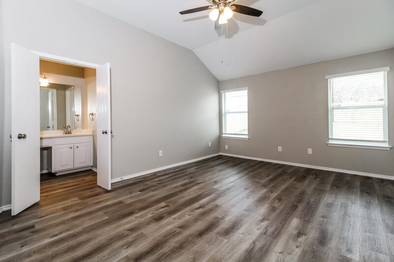 3,050/Mo, 1113 Dixon Ln Denton, TX 76207 Main Bedroom View