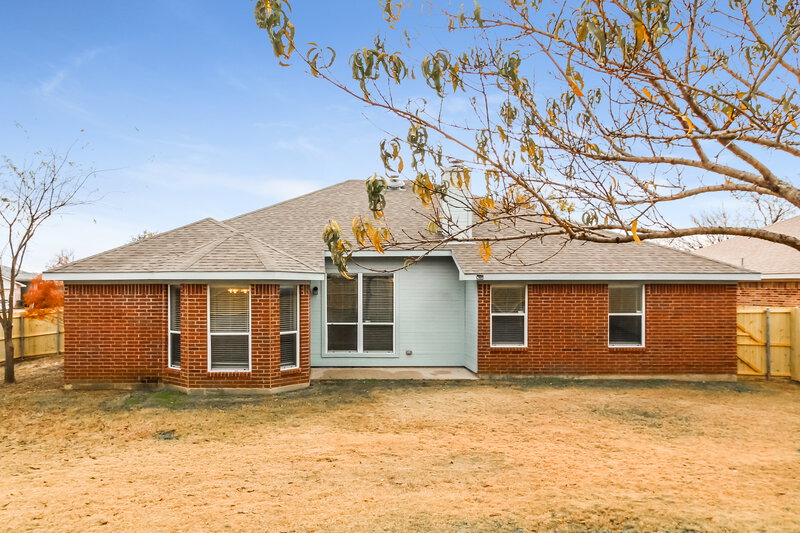3,050/Mo, 1113 Dixon Ln Denton, TX 76207 Rear View