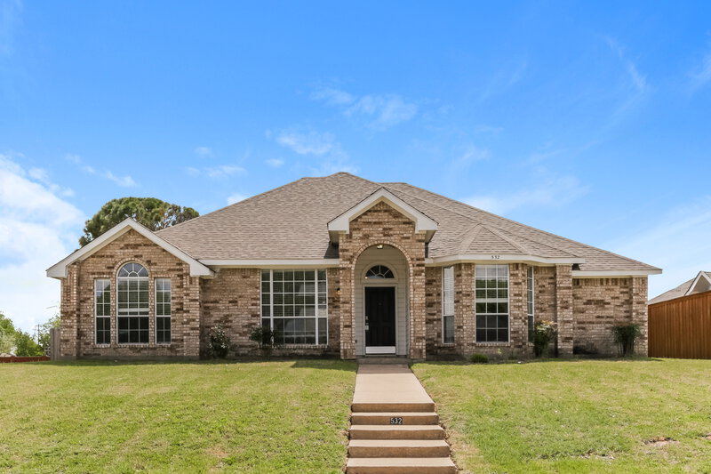 2,390/Mo, 532 Saddle Head Dr Desoto, TX 75115 External View