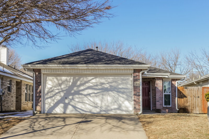 1,815/Mo, 825 Cruise St Denton, TX 76207 External View
