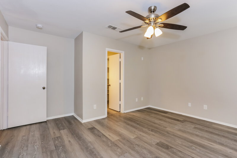 1,815/Mo, 825 Cruise St Denton, TX 76207 Main Bedroom View 2
