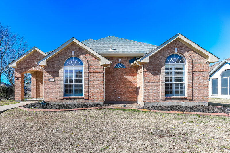2,250/Mo, 2617 Crystal Falls Dr Mesquite, TX 75181 External View