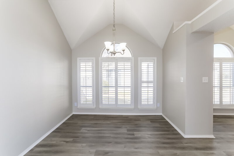 2,250/Mo, 2617 Crystal Falls Dr Mesquite, TX 75181 Dining Room View