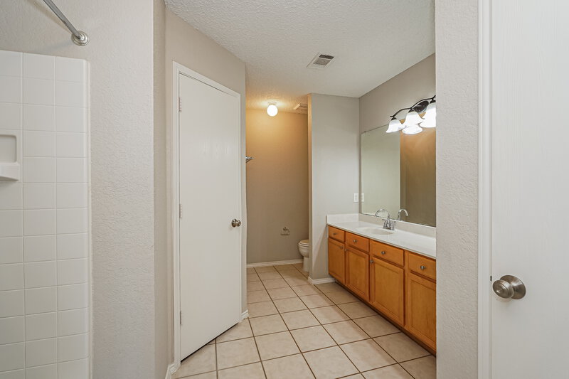 2,095/Mo, 2709 Brea Canyon Rd Fort Worth, TX 76108 Main Bathroom View
