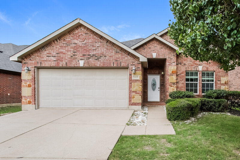 2,920/Mo, 2005 Burnside Dr Fort Worth, TX 76177 External View