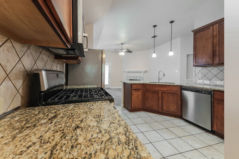 2,260/Mo, 12153 Angel Food Ln Fort Worth, TX 76244 Misc View 7