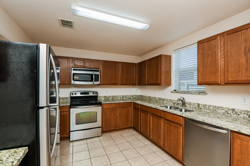 1,970/Mo, 740 Riverflat Dr Fort Worth, TX 76179 Kitchen View 2