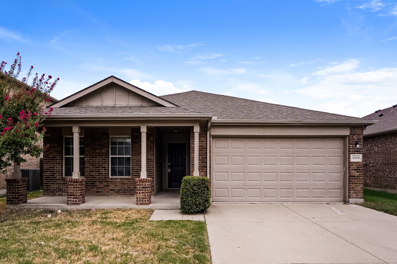 2,120/Mo, 4509 Sheldon Trl Fort Worth, TX 76244 External View