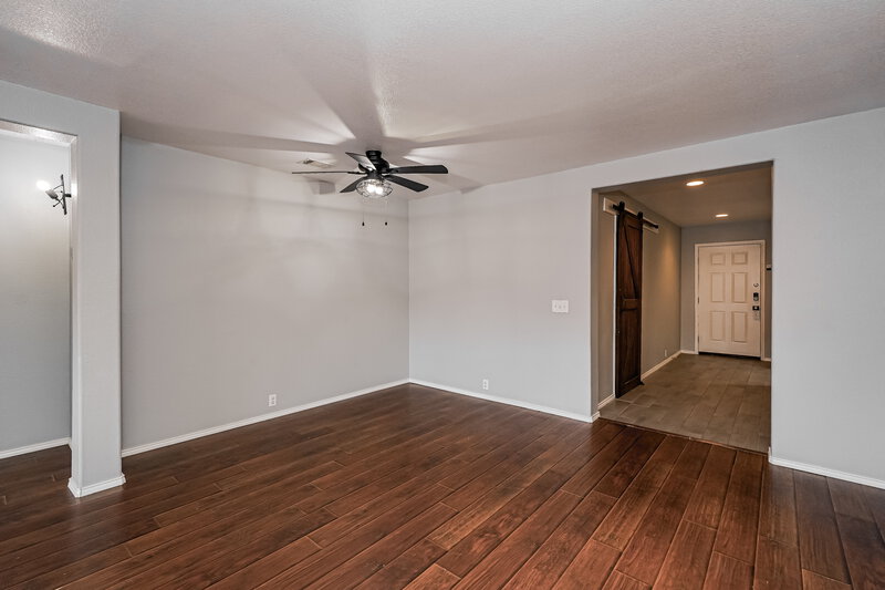 2,120/Mo, 4509 Sheldon Trl Fort Worth, TX 76244 Living Room View