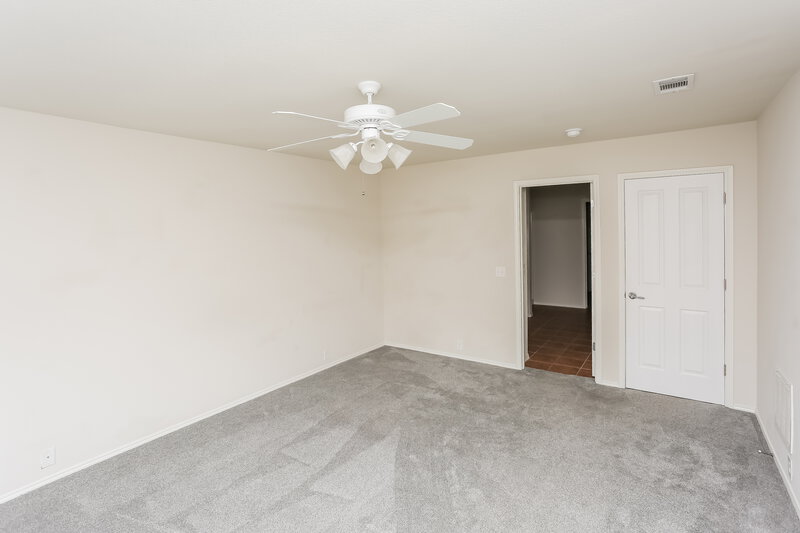 2,255/Mo, 4509 Sheldon Trl Fort Worth, TX 76244 Main Bedroom View 2