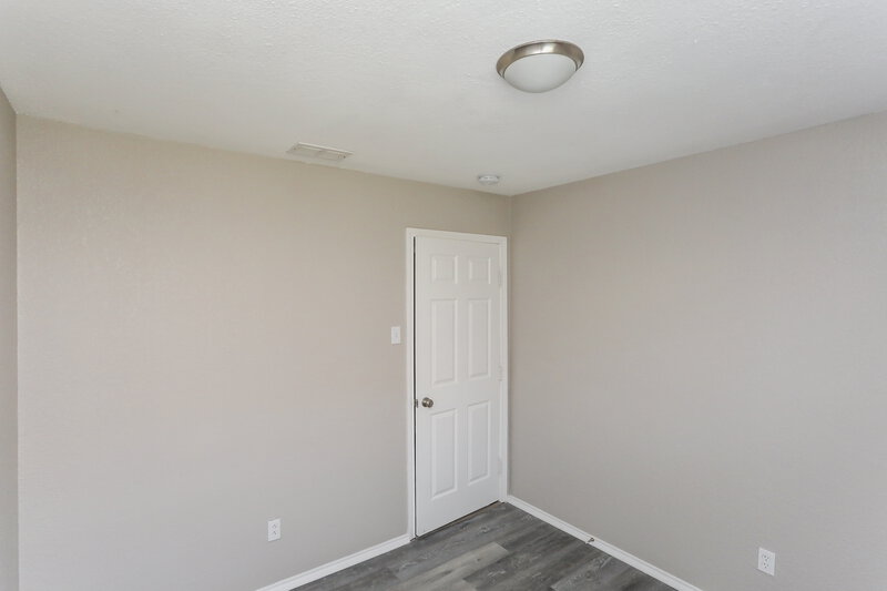 2,095/Mo, 1329 Planters Rd Mesquite, TX 75149 Bedroom View 4