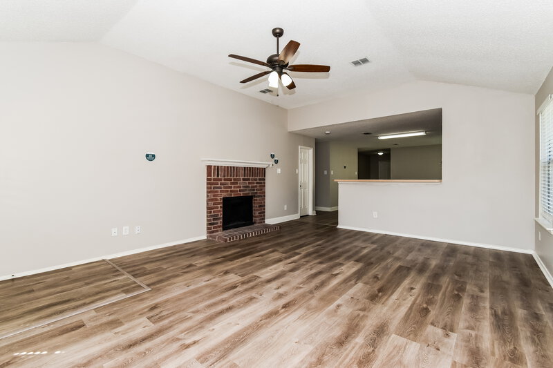 1,725/Mo, 1034 Hampton Dr Forney, TX 75126 Living Room View