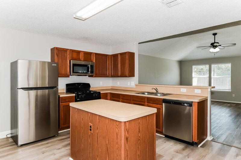1,725/Mo, 1034 Hampton Dr Forney, TX 75126 Kitchen View