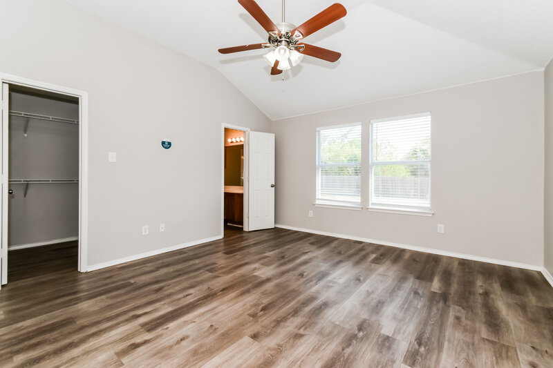 1,725/Mo, 1034 Hampton Dr Forney, TX 75126 Main Bedroom View 2