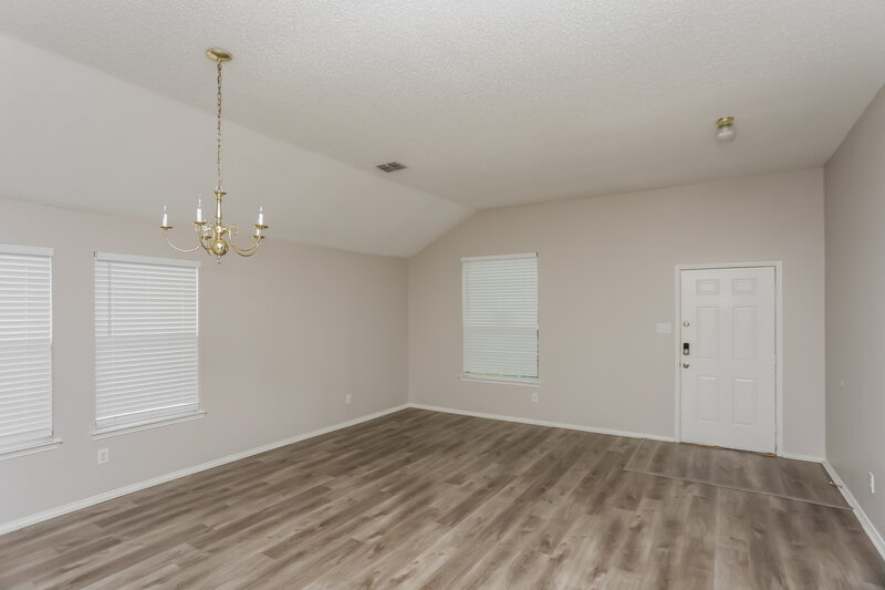 2,250/Mo, 1203 Hampton Dr Forney, TX 75126 Living Room View