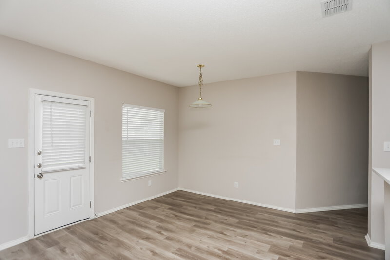 2,250/Mo, 1203 Hampton Dr Forney, TX 75126 Dining Room View