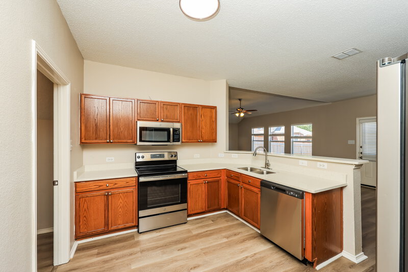 2,135/Mo, 1203 Hampton Dr Forney, TX 75126 Kitchen View