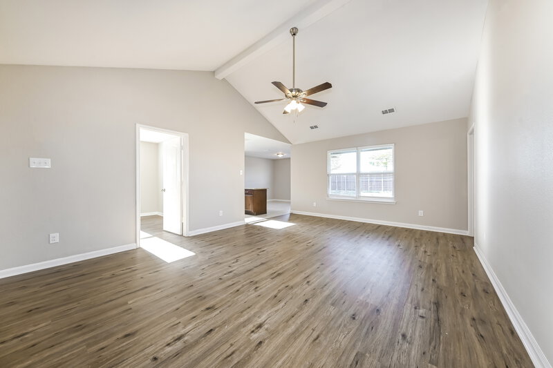 3,100/Mo, 4395 Elderberry St Forney, TX 75126 Main Bedroom View