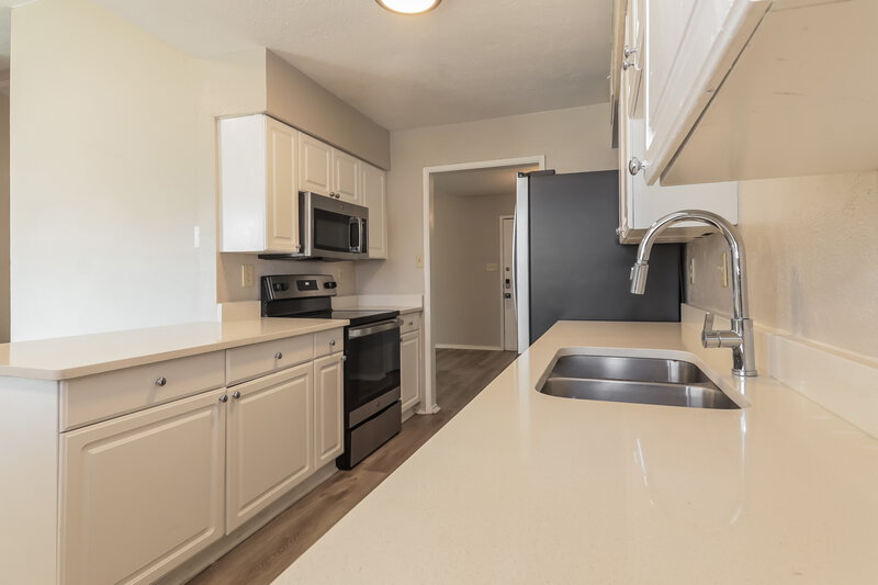 1,935/Mo, 1313 Timberview Dr Allen, TX 75002 Kitchen View 3