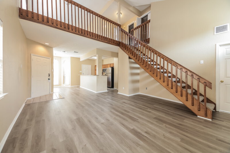 2,325/Mo, 1214 Lone Wolf Trail Carrollton, TX 75007 Living Room View 3