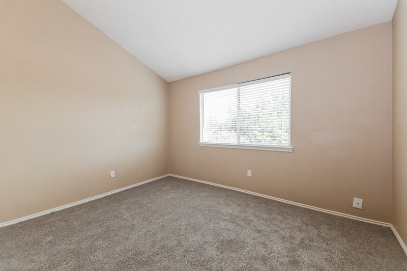 2,325/Mo, 1214 Lone Wolf Trail Carrollton, TX 75007 Bedroom View 2