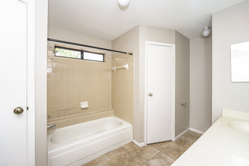 2,340/Mo, 241 S MacArthur Blvd Coppell, TX 75019 Misc View 11