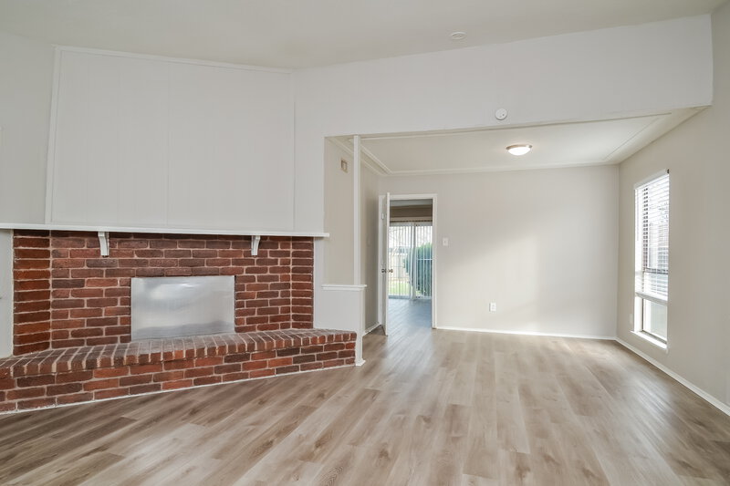 2,560/Mo, 865 Cambridge Dr Plano, TX 75023 Living Room View