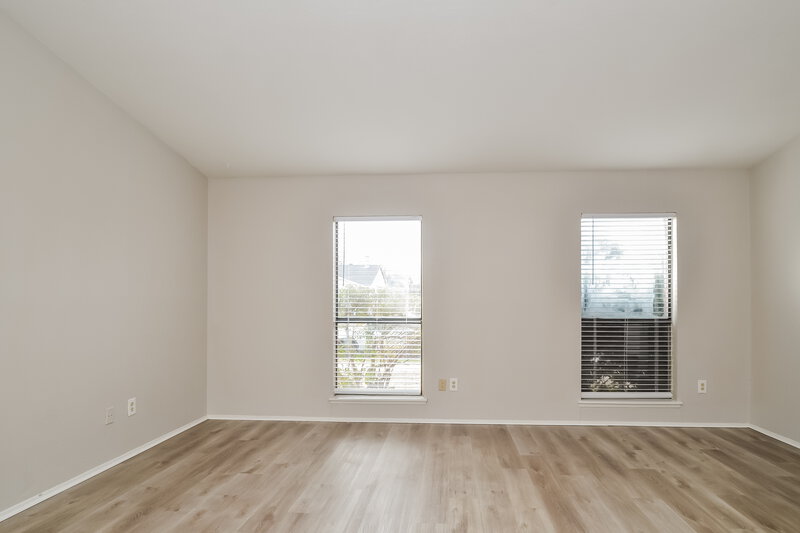 2,560/Mo, 865 Cambridge Dr Plano, TX 75023 Living Room View 2