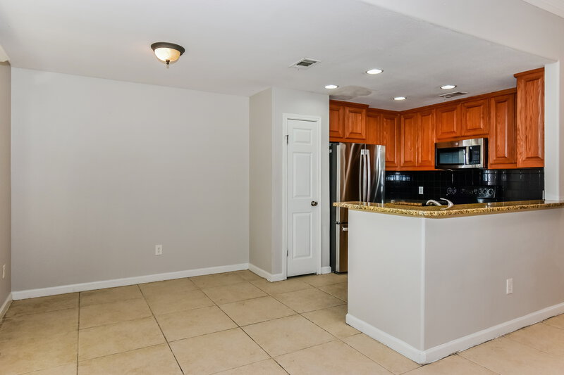 1,840/Mo, 543 Lakeside Dr Rockwall, TX 75032 Dining Room View