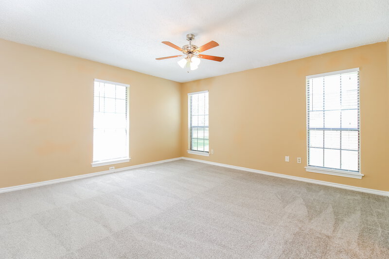 2,055/Mo, 2322 Pueblo Dr Garland, TX 75040 Main Bedroom View 2