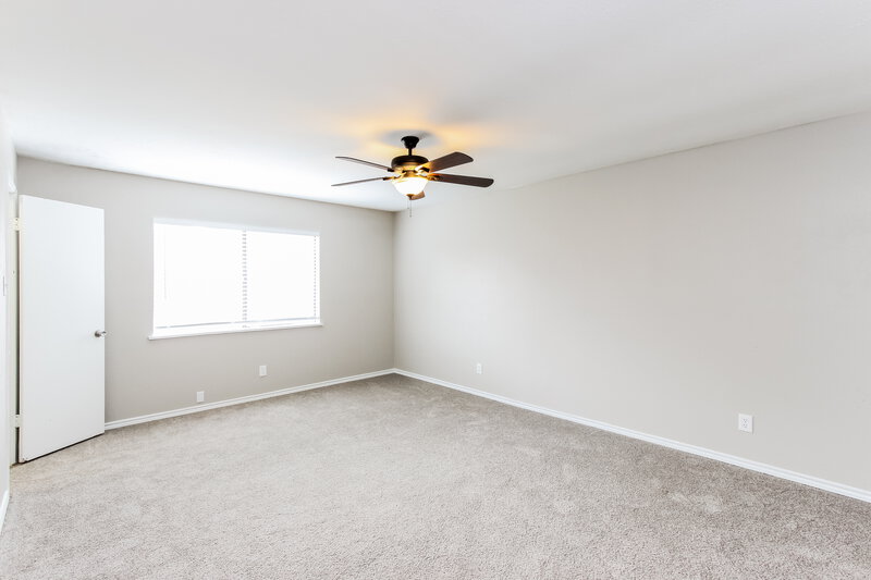 1,765/Mo, 6505 Alta Oaks Dr Garland, TX 75043 Main Bedroom View