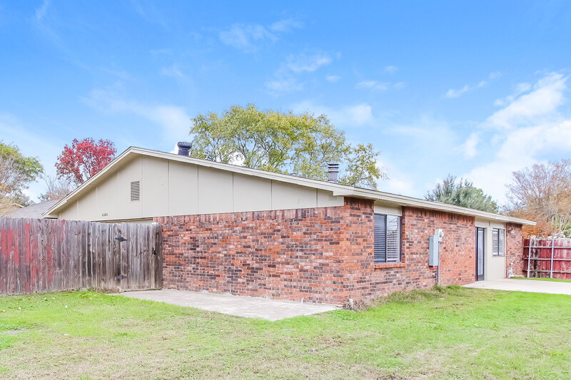 1,765/Mo, 6505 Alta Oaks Dr Garland, TX 75043 Rear View