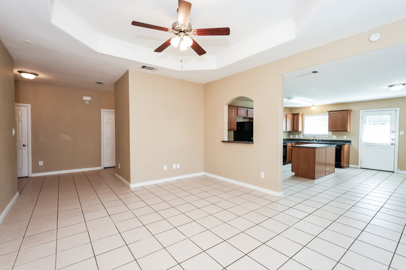 2,295/Mo, 1734 Avenue E Grand Prairie, TX 75051 Dining Room View