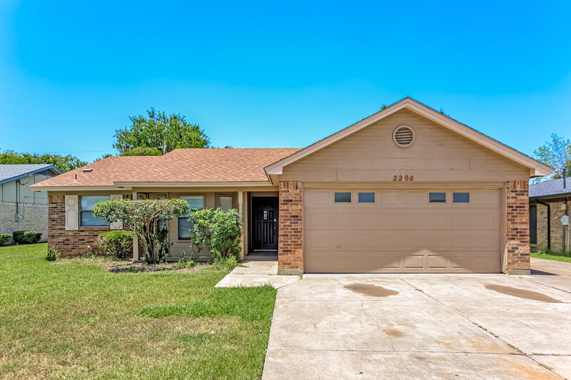2,260/Mo, 2206 Brim Ct Grand Prairie, TX 75052 External View