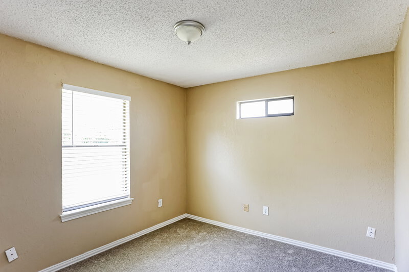 2,260/Mo, 2206 Brim Ct Grand Prairie, TX 75052 Bedroom View