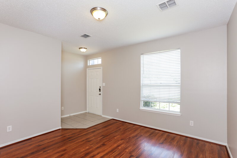 3,000/Mo, 4941 Winding Trail Grand Prairie, TX 75052 Dining Room View