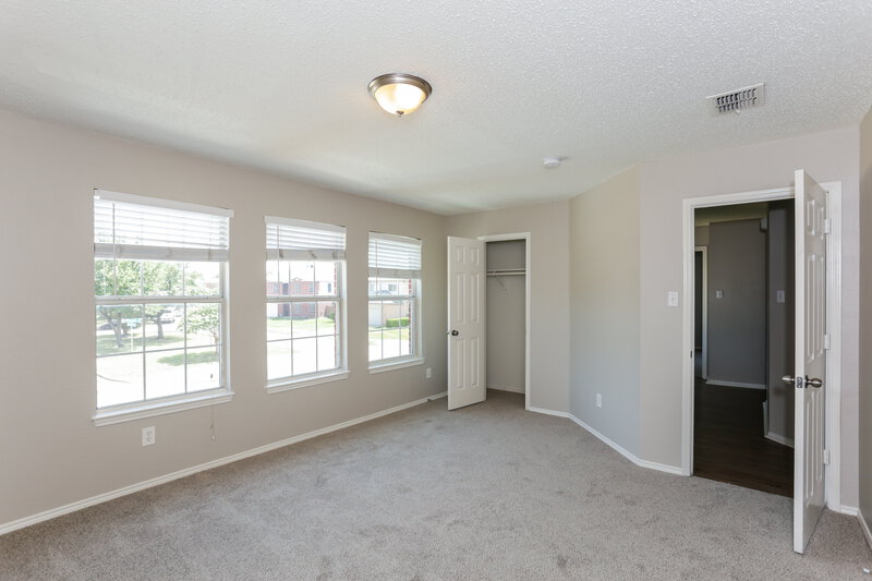 3,000/Mo, 4941 Winding Trail Grand Prairie, TX 75052 Bedroom View