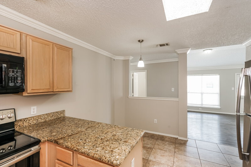 2,385/Mo, 1004 Chancellorsville Pkwy Grand Prairie, TX 75052 Dining Room View