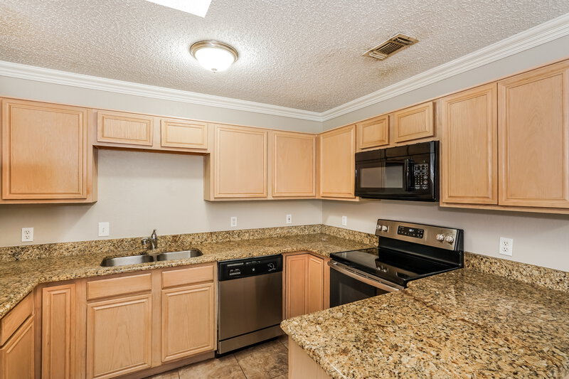 2,385/Mo, 1004 Chancellorsville Pkwy Grand Prairie, TX 75052 Kitchen View 2