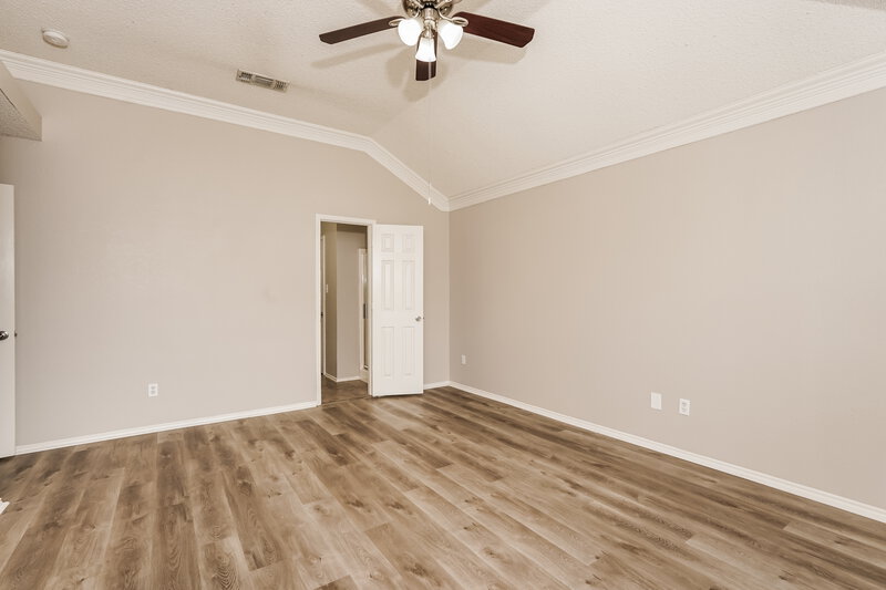 2,385/Mo, 1004 Chancellorsville Pkwy Grand Prairie, TX 75052 Main Bedroom View 2