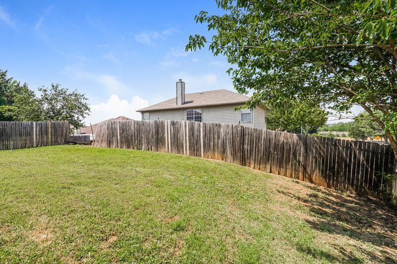 2,385/Mo, 1004 Chancellorsville Pkwy Grand Prairie, TX 75052 Rear View