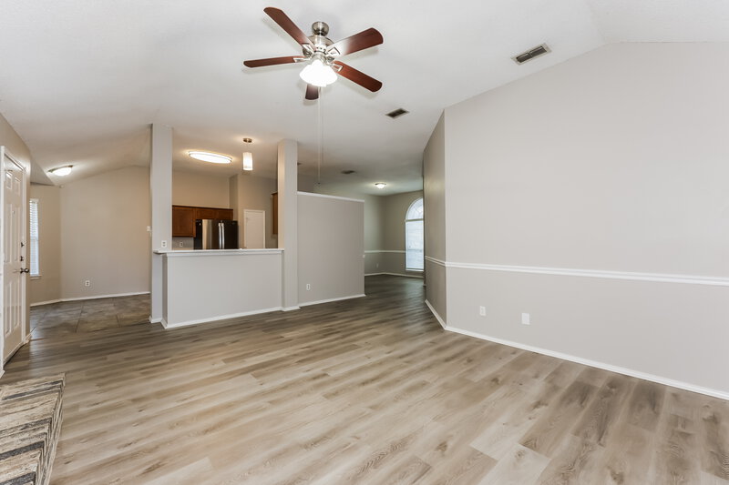 4,690/Mo, 4324 Endicott Dr Grand Prairie, TX 75052 Living Room View 2