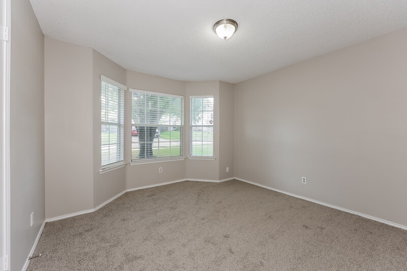 4,690/Mo, 4324 Endicott Dr Grand Prairie, TX 75052 Bedroom View 2