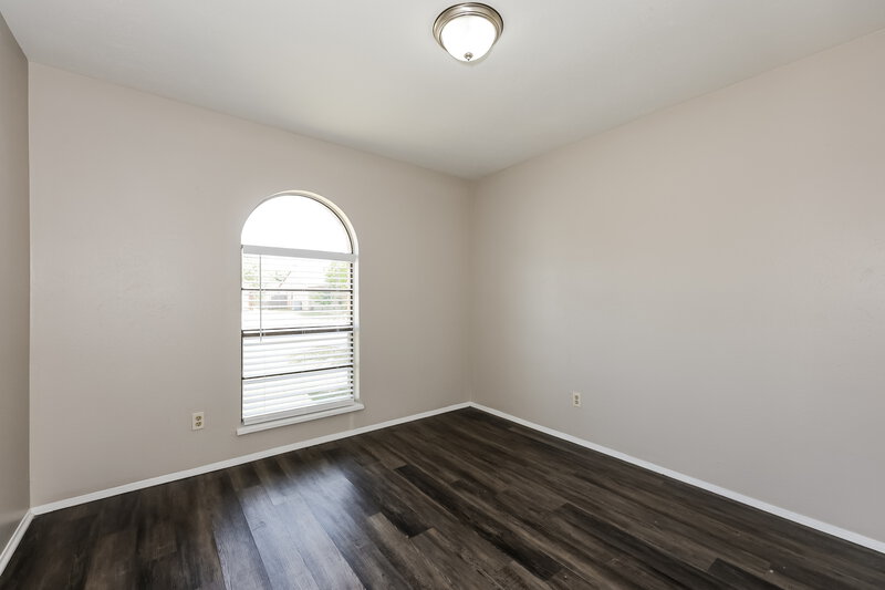 2,135/Mo, 1522 Independence Trail Grand Prairie, TX 75052 Bedroom View