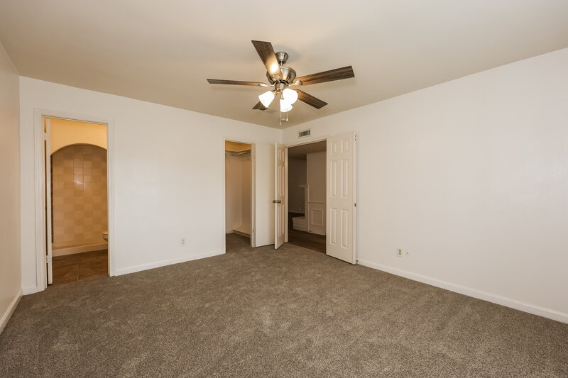 2,100/Mo, 2117 Blue Ridge Trail Grand Prairie, TX 75052 Main Bedroom View 2