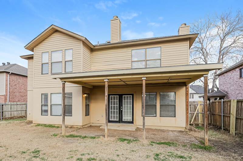 1,715/Mo, 3149 Pine Valley Dr Grand Prairie, TX 75052 Rear View